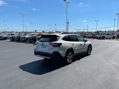 2022 Subaru Outback Touring