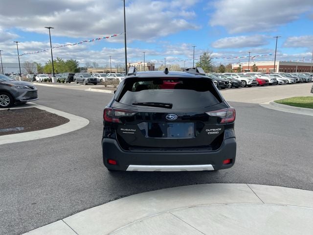 2025 Subaru Outback Touring