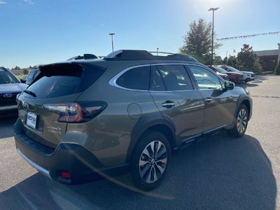 2025 Subaru Outback Touring XT