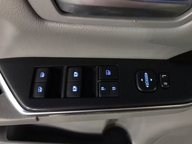 2016 Toyota Camry Hybrid LE
