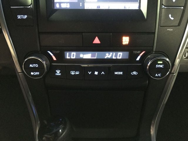 2016 Toyota Camry Hybrid LE