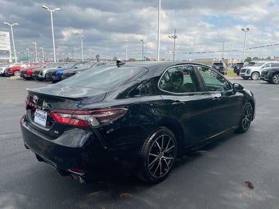 2023 Toyota Camry SE