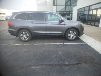 2018 Honda Pilot EX-L w/Rear Entertainment System
