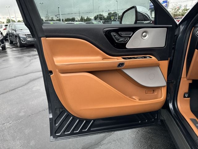 2020 Lincoln Aviator Black Label