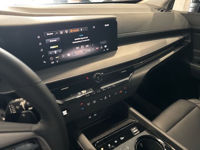 2025 Nissan Murano SV