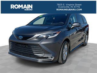 2023 Toyota Sienna Platinum 7 Passenger