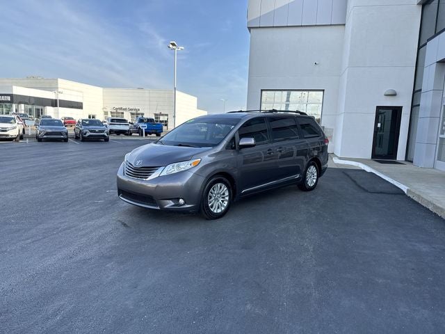 Used 2012 Toyota Sienna XLE with VIN 5TDYK3DC0CS272519 for sale in Evansville, IN