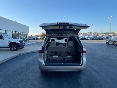 2015 Toyota Sienna XLE Premium 8 Passenger