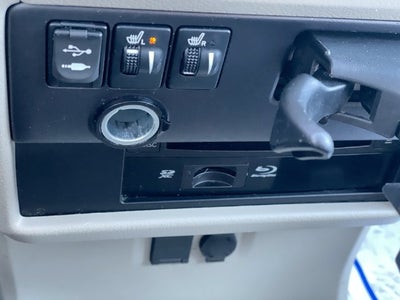 2015 Toyota Sienna XLE Premium 8 Passenger