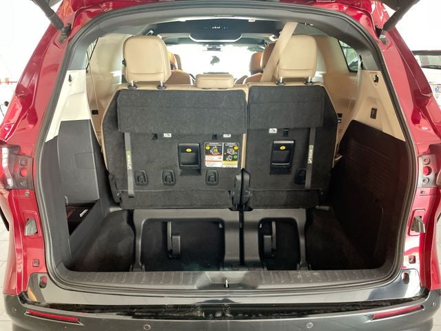 2024 Toyota Sienna Limited 7 Passenger