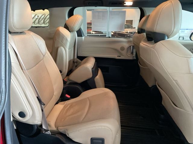 2024 Toyota Sienna Limited 7 Passenger