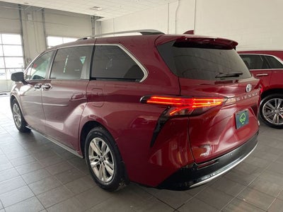 2024 Toyota Sienna Limited 7 Passenger