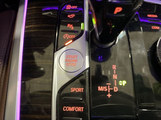 2020 BMW X7 xDrive50i