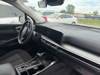 2025 Kia Sorento LX