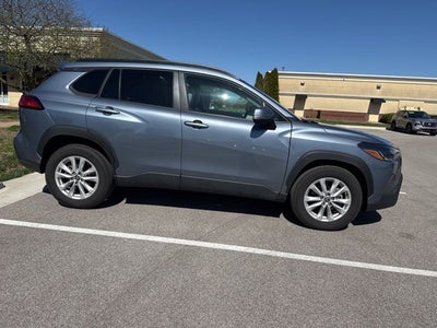 2024 Toyota Corolla Cross LE