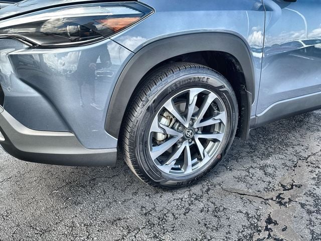 2024 Toyota Corolla Cross XLE