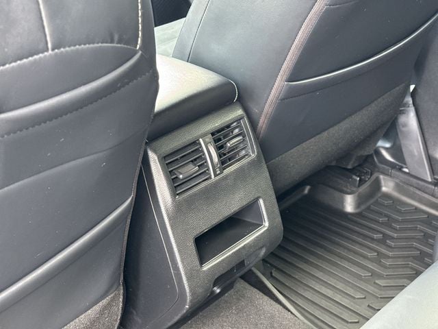 2022 Mitsubishi Outlander Black Edition