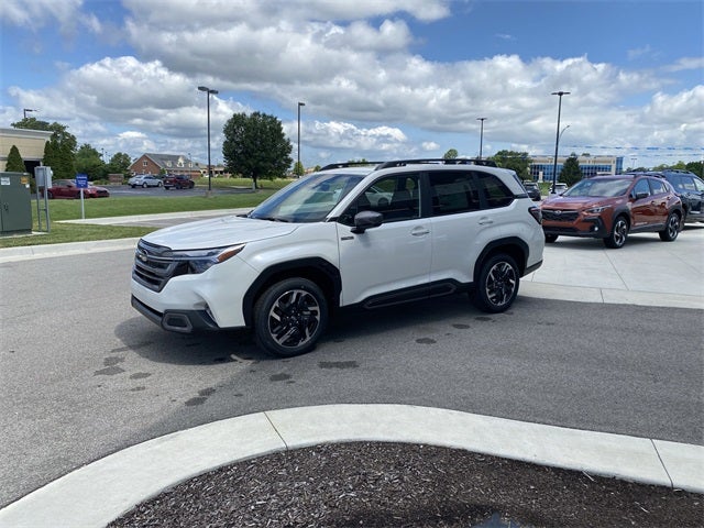2025 Subaru FORESTER Limited Hybrid