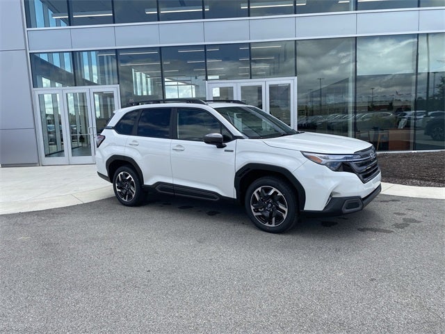 2025 Subaru FORESTER Limited Hybrid