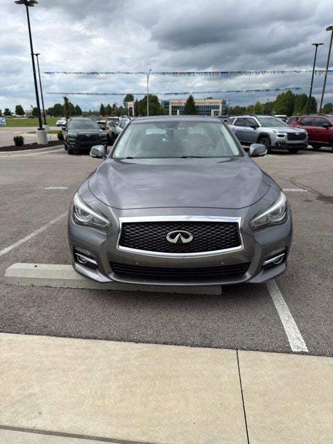 2015 INFINITI Q50 Premium