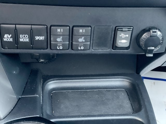 2016 Toyota RAV4 Limited - Photo 24