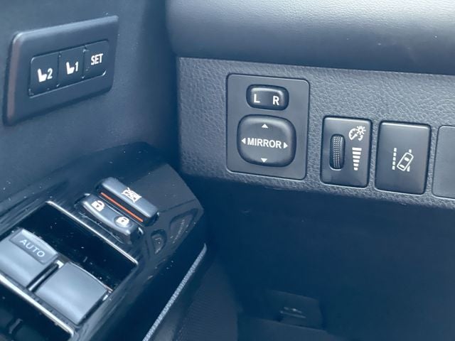 2016 Toyota RAV4 Hybrid Limited