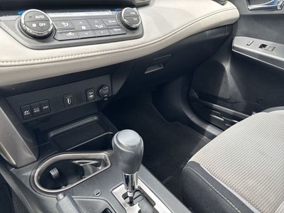 2016 Toyota RAV4 Hybrid XLE