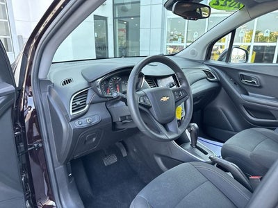 2022 Chevrolet Trax LS