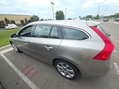 2016 Volvo V60 T5