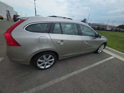 2016 Volvo V60 T5