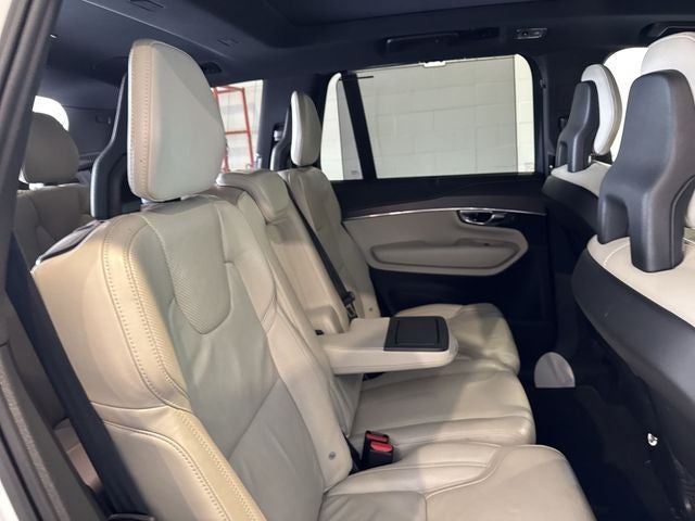 2020 Volvo XC90 R-Design - Photo 17