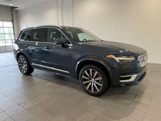 2025 Volvo XC90 B5 Core