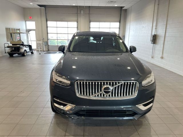 2025 Volvo XC90 B5 Core