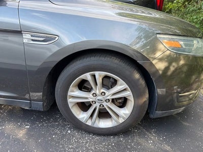 2015 Ford Taurus SEL