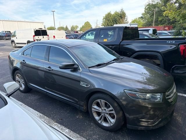 2015 Ford Taurus SEL