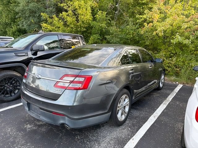 2015 Ford Taurus SEL