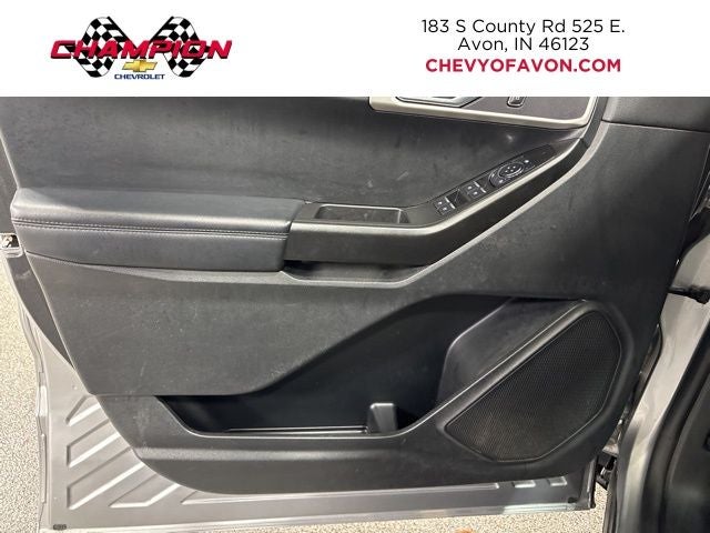 2020 Ford Explorer Base