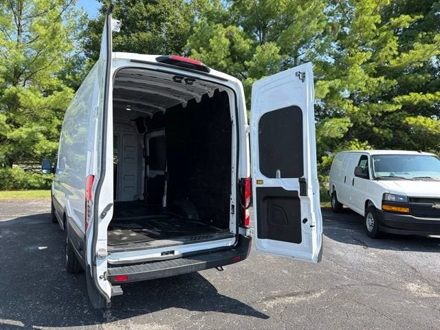 2025 Ford Transit-250 Cargo Van BASE