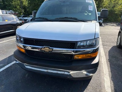 2025 Chevrolet Express Cargo WT