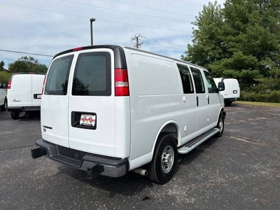 2025 Chevrolet Express Cargo WT