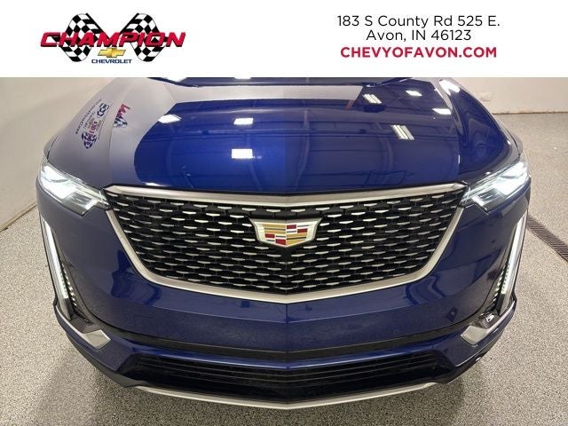 2025 Cadillac XT6 Luxury