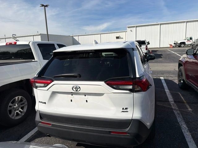 2025 Toyota RAV4 LE