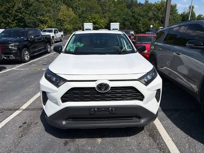 2022 Toyota RAV4 LE