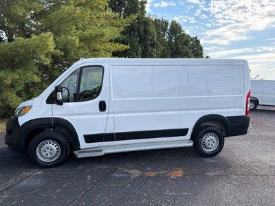 2025 RAM ProMaster 2500 Cargo Van Tradesman Low Roof 136" WB w/Pass Seat