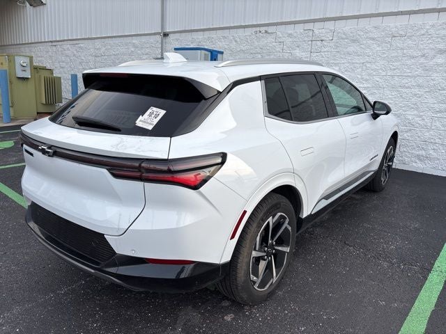 2024 Chevrolet Equinox EV LT