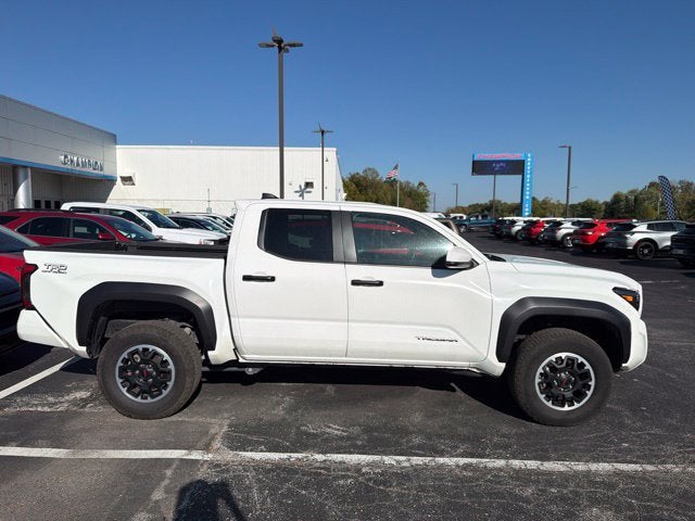 2025 Toyota Tacoma 4WD SR