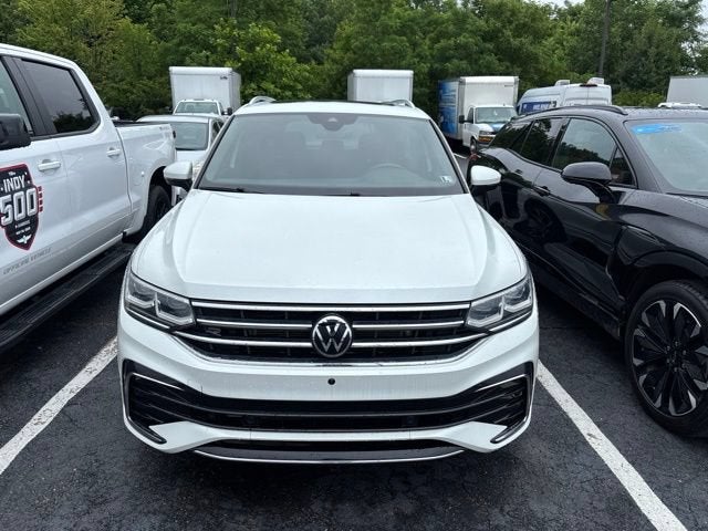 2022 Volkswagen Tiguan SEL R-Line