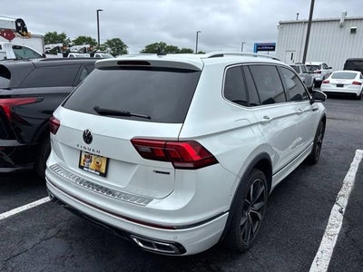 2022 Volkswagen Tiguan SEL R-Line