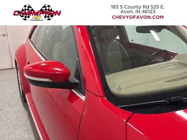 2019 Volkswagen Beetle 2.0T SE