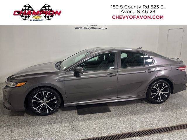 2020 Toyota Camry Hybrid SE